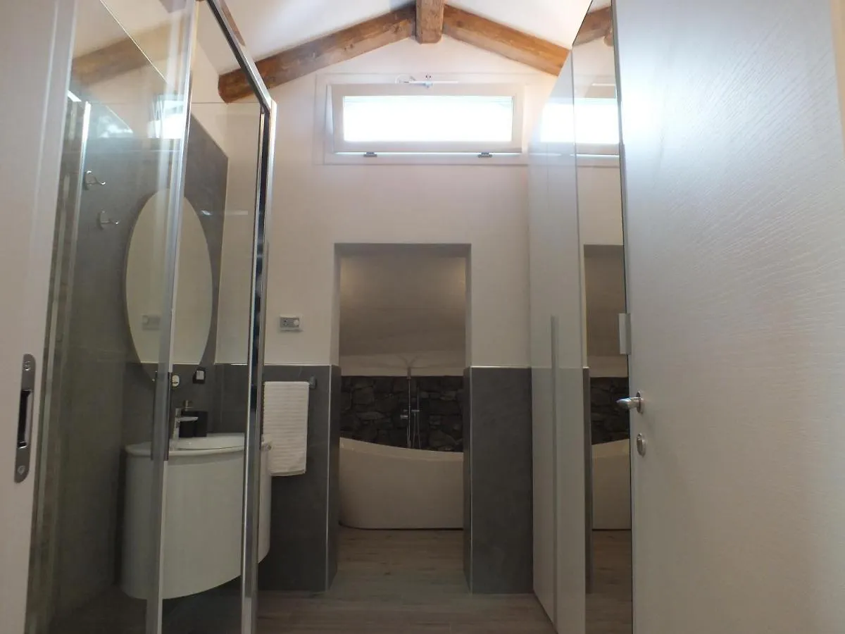 Tivania Dream - Hi-End Modern Attic Apartment Zelbio
