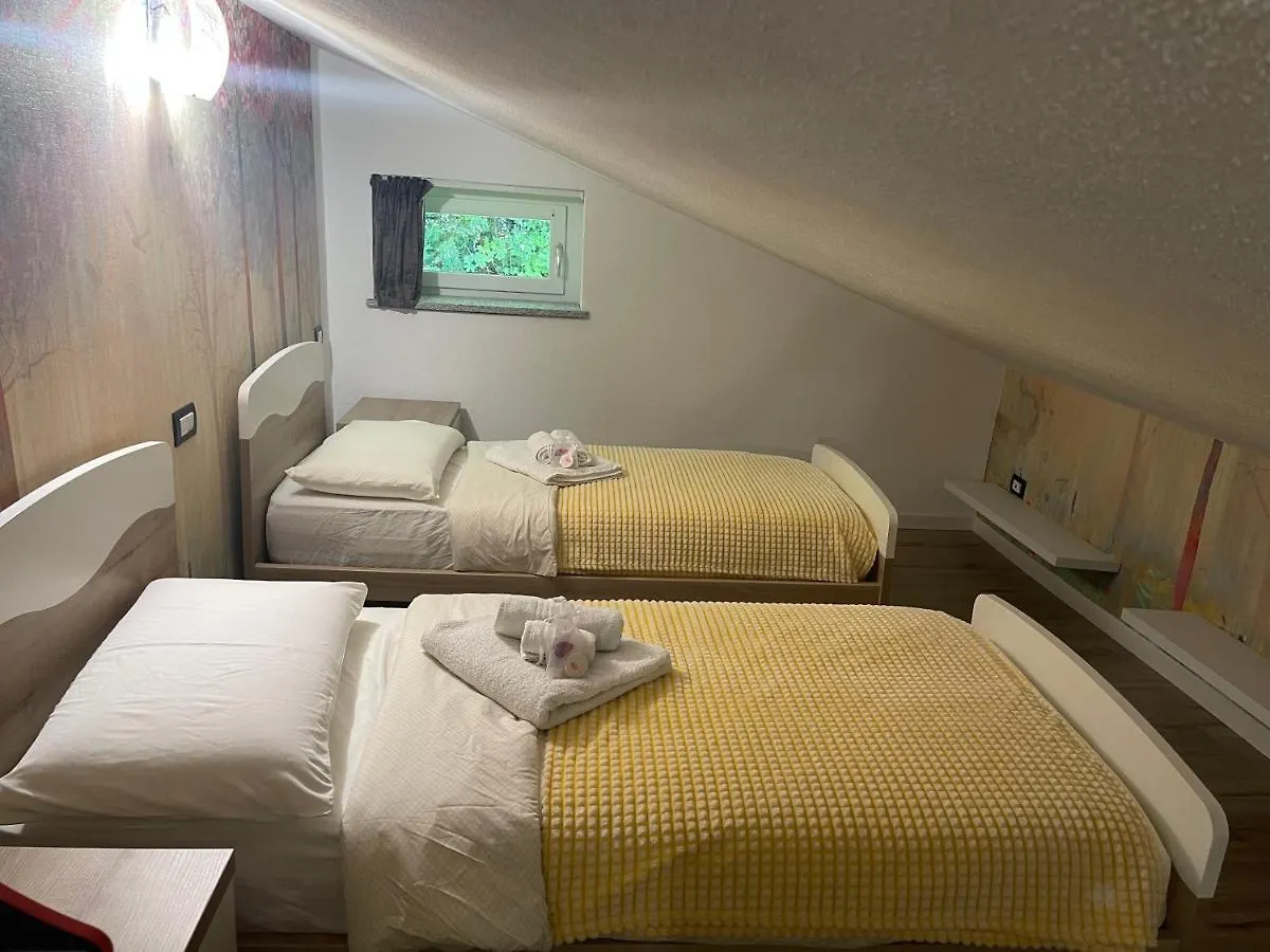 Tivania Dream - Hi-End Modern Attic Apartment Zelbio